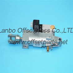 L2.335.002 cylinder/valve unit for cd74 xl75  press L2.335.002/01