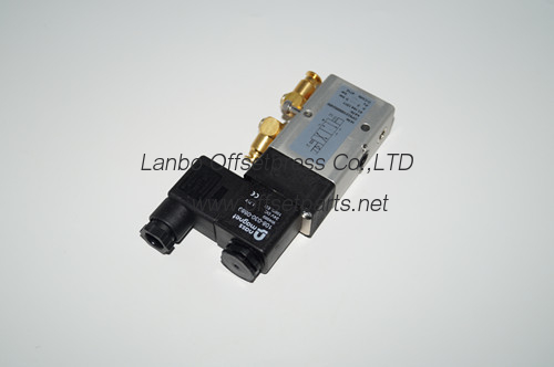 good quality solenoid valve unit.42 way vave 61.184.1311 made in taiwan