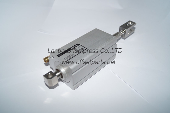 high quality original pneumatic cylinder D32 H15/15,G2.334.010 for sale