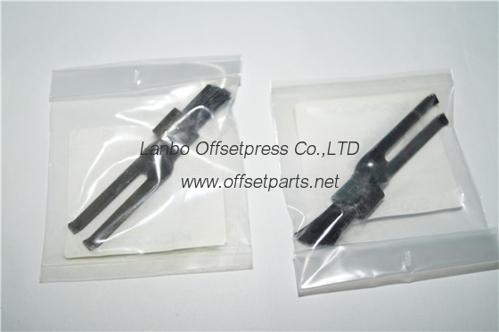 high quality reasonable price  komori brush assy 444-1665-00S made in Japan