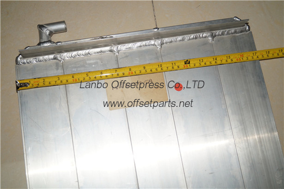 komori L640 old used  oil deflector L1090 x W 440 mm for offset printing machine