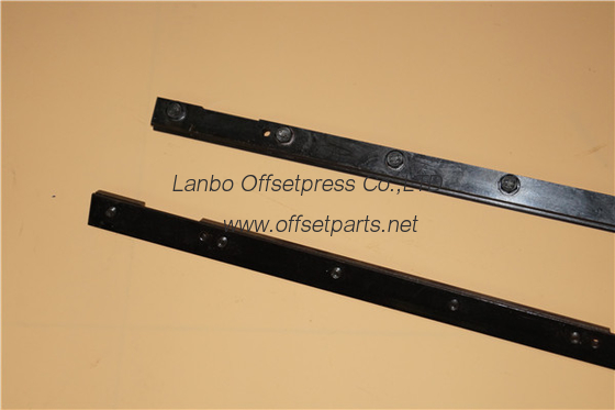 hihg quality blanket bar,69.006.002F for offset printing GTO52 machine