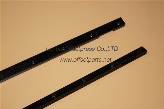 hihg quality blanket bar,69.006.002F for offset printing GTO52 machine