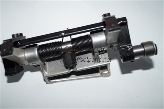 feed gripper complete  42.020.030 used for GTO printing machine