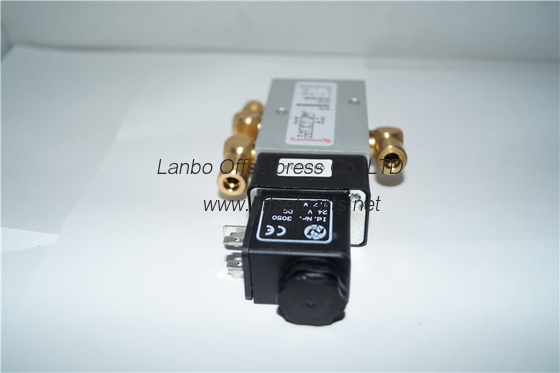 high quality  original 4/2 -way valve ,S9.184.1051/02 made in Germany