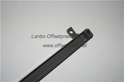 good quality china made tranfer gripper 764.9303.309 for offset printing machine