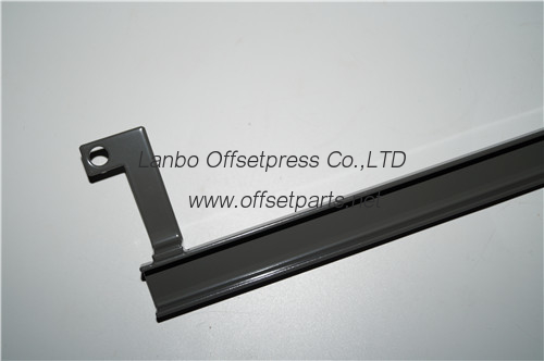 good quality china made tranfer gripper 764.9303.309 for offset printing machine