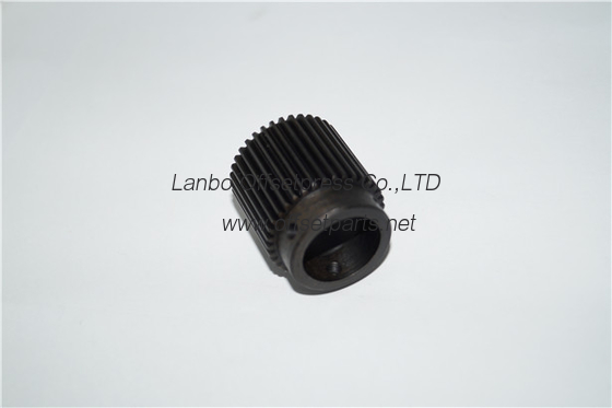 good quality gear 91.010.325 for CD102SD102 offset printing machine
