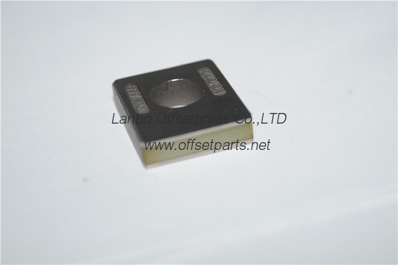 china made good quality  roland gripper pad 10U1669 for roland machine