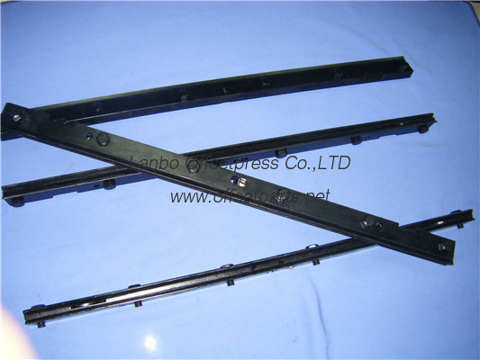 HD press china made plate clamp L=533m with 6 bolts for SM52 printing machine