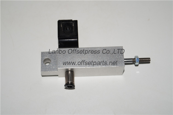 HD press china made festo solenoid valve 61.184.1133 , DC 12V  for offset printing machine