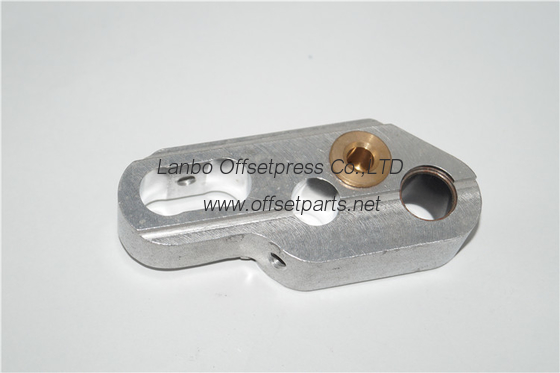 Mitsubishi gripper shaft,gripper bar holder,Chain holder