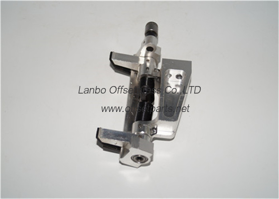 GTO 52 feeder gripper bar 42.020.030F spare parts for HD press machine