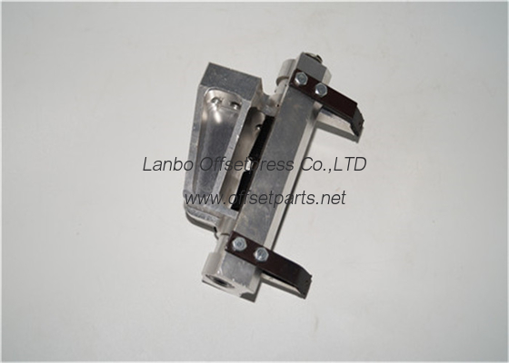 GTO 52 feeder gripper bar 42.020.030F spare parts for HD press machine