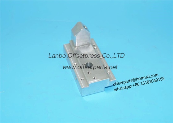 F2.072.053/05 original carriage for XL105 CD102 SM102 F2.072.053 cd102 machine pull rail housing