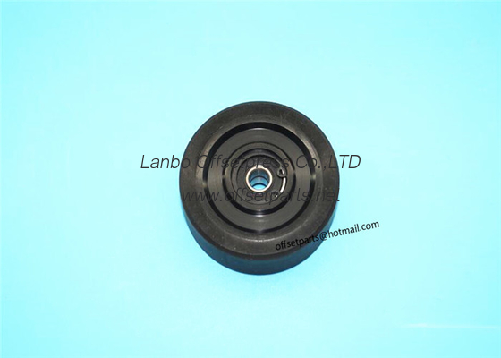 CD102 SM102 machine forwarding roller F2.016.304/06 Feeder roller for cd102 printing machine F2.016.304