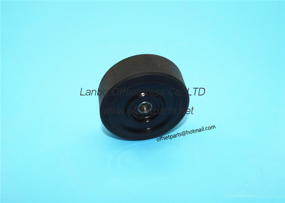 CD102 SM102 machine forwarding roller F2.016.304/06 Feeder roller for cd102 printing machine F2.016.304