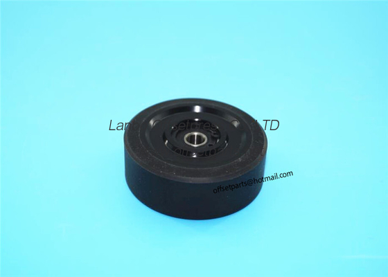 CD102 SM102 machine forwarding roller F2.016.304/06 Feeder roller for cd102 printing machine F2.016.304