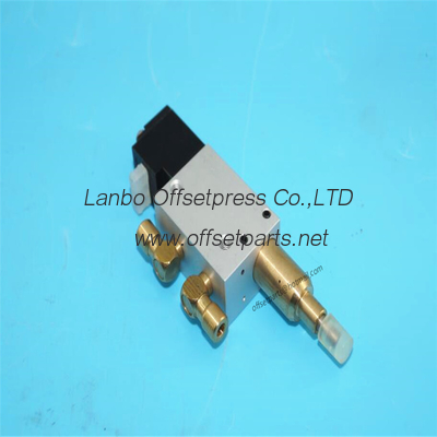 F7.335.002/04 SM102 CD102 cylinder valve unit D8 H17 valve for cd102 press F7.335.002