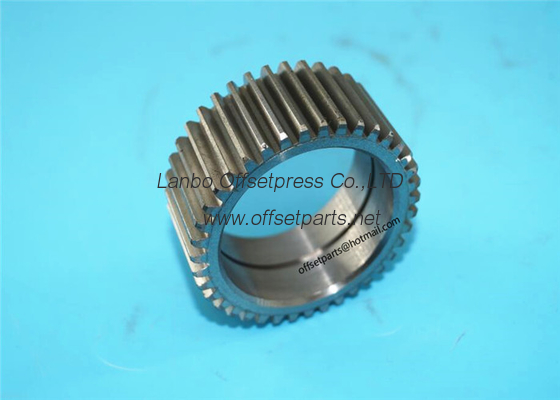 G1.010.132 original new gear for printing machines